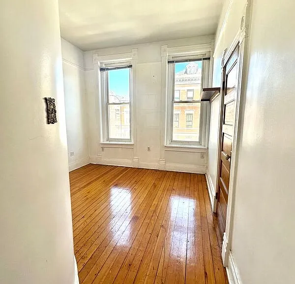 1656 S Throop St #2F — Photo 9