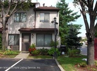 400 Lisk Ave #A, Staten Island, NY 10303