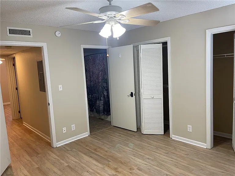504 Island Dr #504 — Photo 17