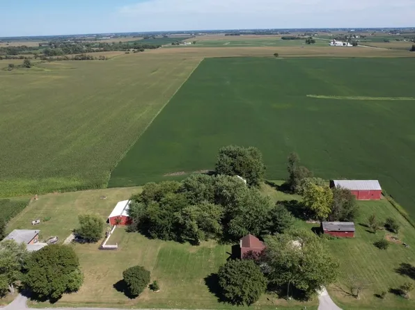 30009 S Will Center Rd, Peotone, IL 60468
