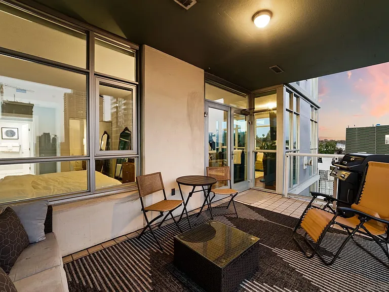850 Beech St #511 — Photo 34
