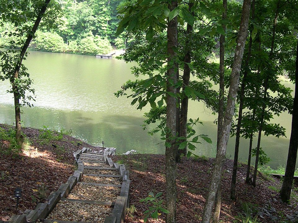 Walkway to Lake