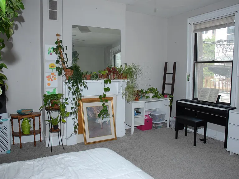 Second Floor Bedroom 17' x 15'