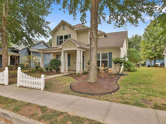 2nd image of 63 Creekside Way