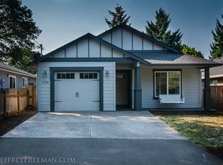 2728 SE Walnut St, Milwaukie, OR 97267