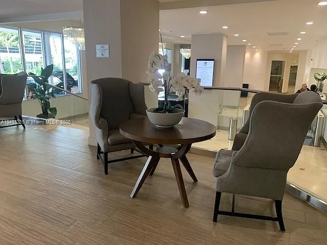 100 Lincoln Rd #1236 — Photo 19