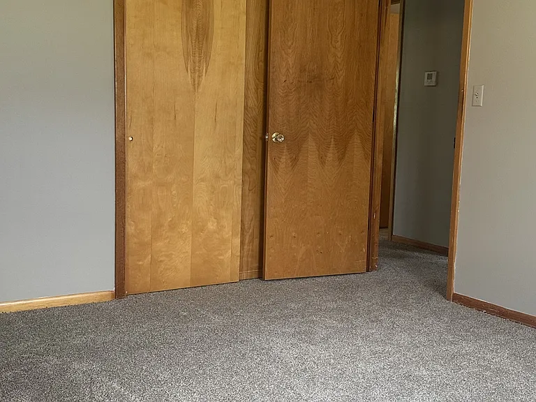 313 E Grandview Dr — Photo 8