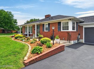 4304 Michael Way, Houston Acres, KY 40220