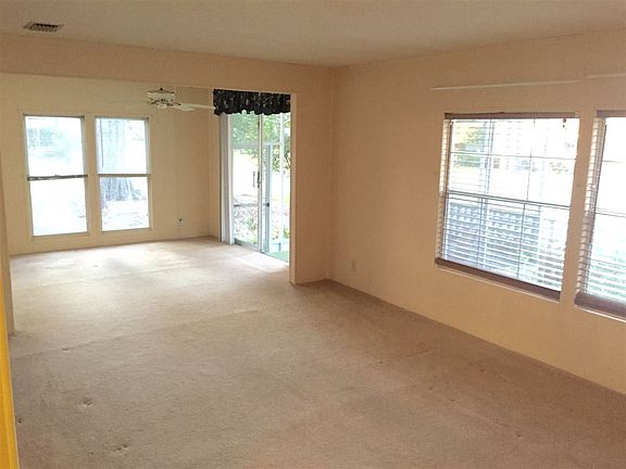4th image of 8697 NW 41st St