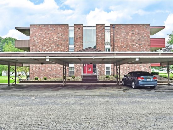 2520 N River Rd NE Unit B20, Warren, OH 44483