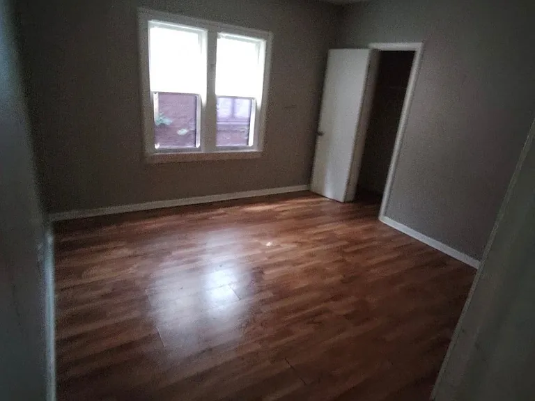 3069 N Sherman Blvd — Photo 8