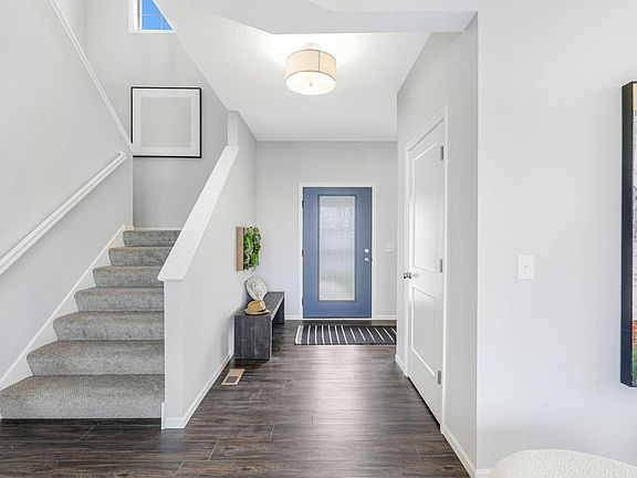 3rd image of 17694 Winfield Way SW