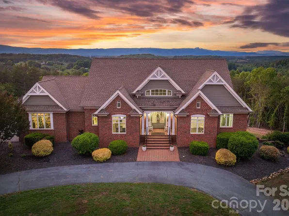 5230 Roy McGalliard Ave, Morganton, NC 28655