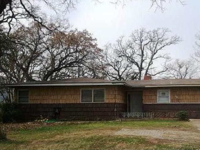 1st image of 2316 Purselley Ave