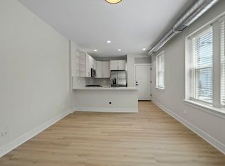 432 S Maple Ave #436-202, Oak Park, IL 60302