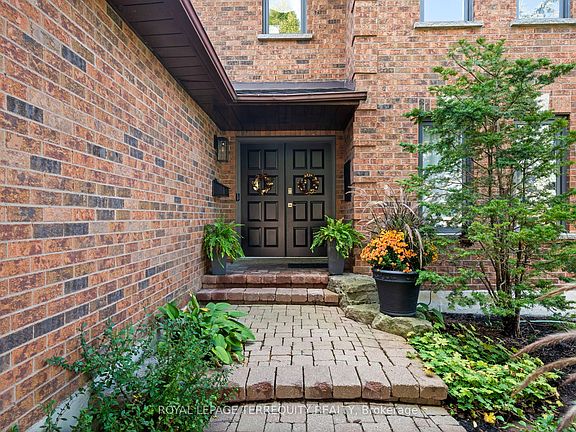 4th image of 94 Intrepid Dr