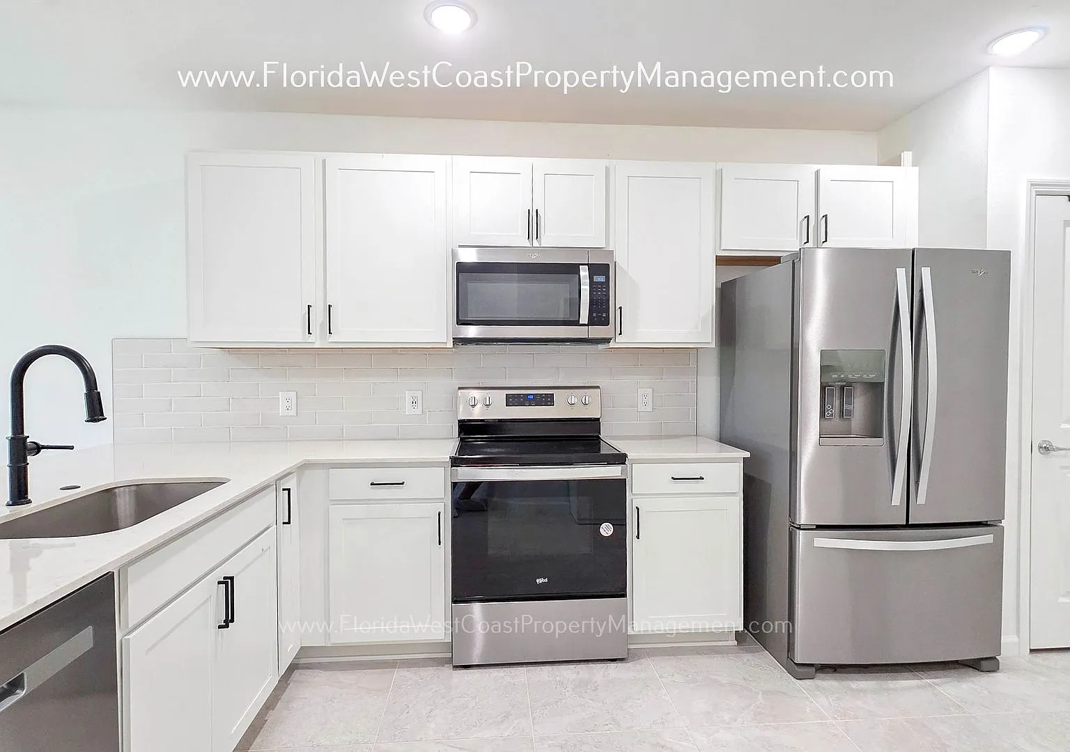 Beautiful 2-Bedroom + Flex Room Home in Avanti at Waterside | Screened Lanai | 2-Car Garage — Photo 4