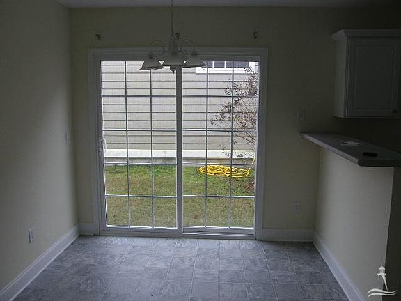 3rd image of 5214 Minnesota Dr Drive SE