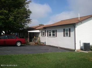 85 Applewood Dr, Christiansburg, VA