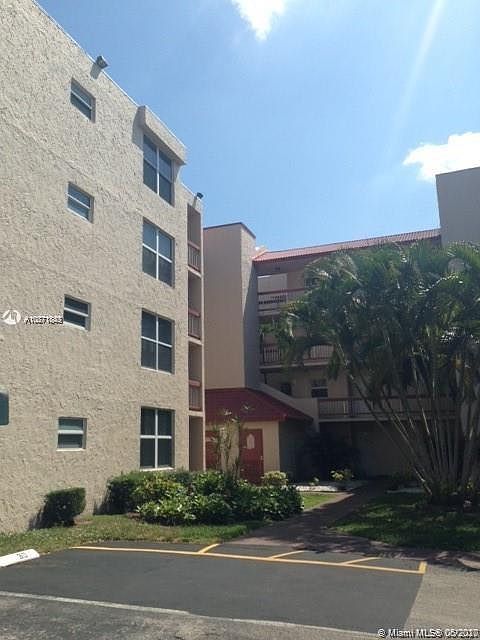 1st image of 9441 Evergreen Pl APT 303