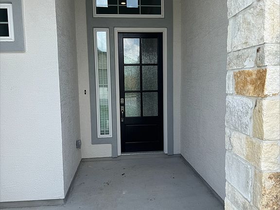 2nd image of 1647 Seekat Drive