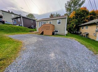 10 Bayview Hts, Corner Brook, NL A2H5W5