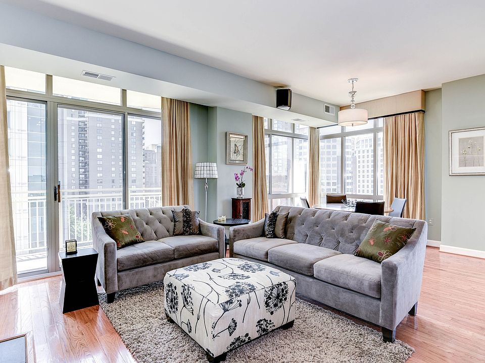 1st image of 1000 N Randolph St APT 803