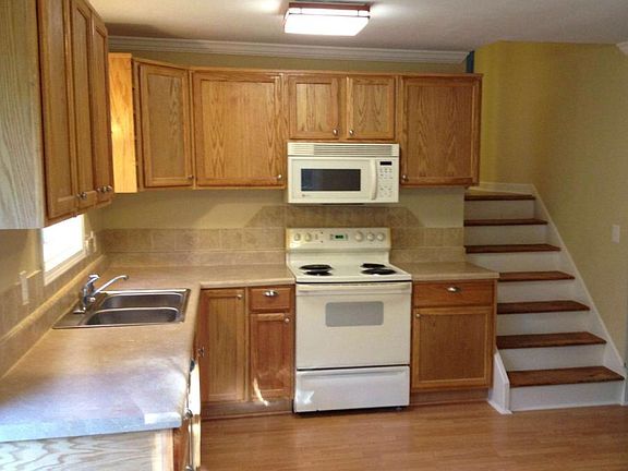 Kitchen updated in 2013
