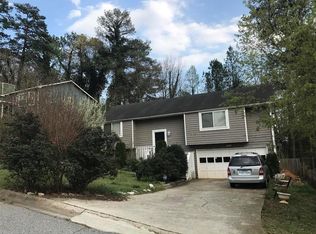 1657 Eric Cir, Lawrenceville, GA 30043