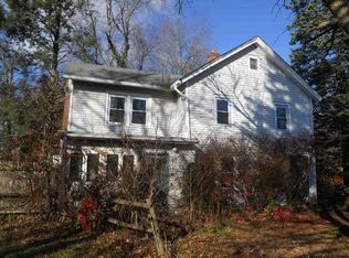 561 Old State Rd, Wappingers Falls, NY 12590
