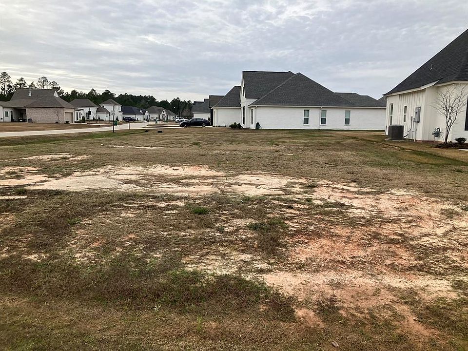 1st image of 586 Night Heron Ln