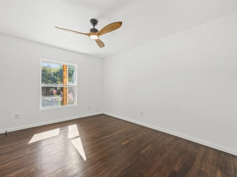 1809 Shepheard Dr — Photo 25