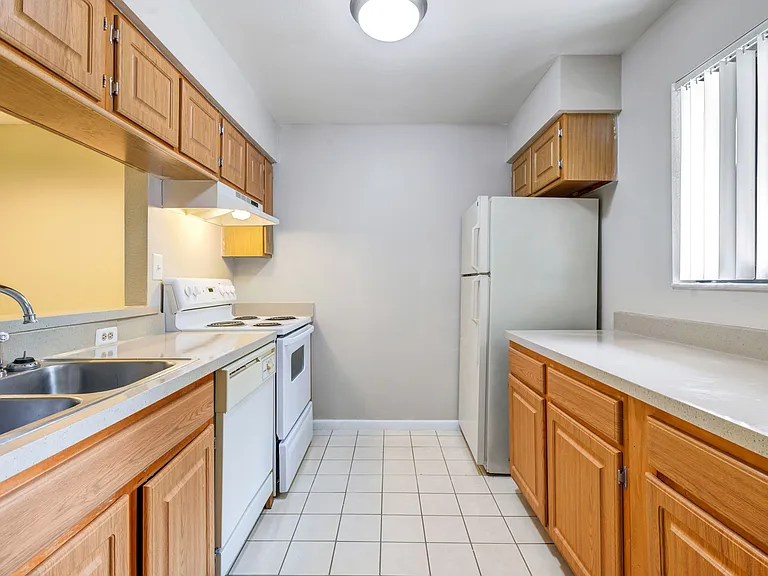 11110 Atlantic Blvd — Photo 24
