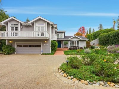 24745 Summerhill Ave, Los Altos, CA, 94024