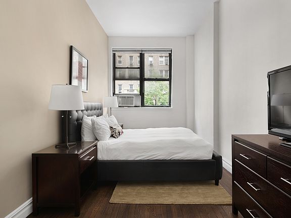 5th image of 142 W 86th St APT 4A