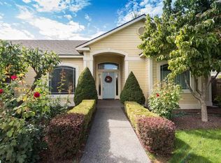 1933 Penny Royal Ave, Richland, WA 99352