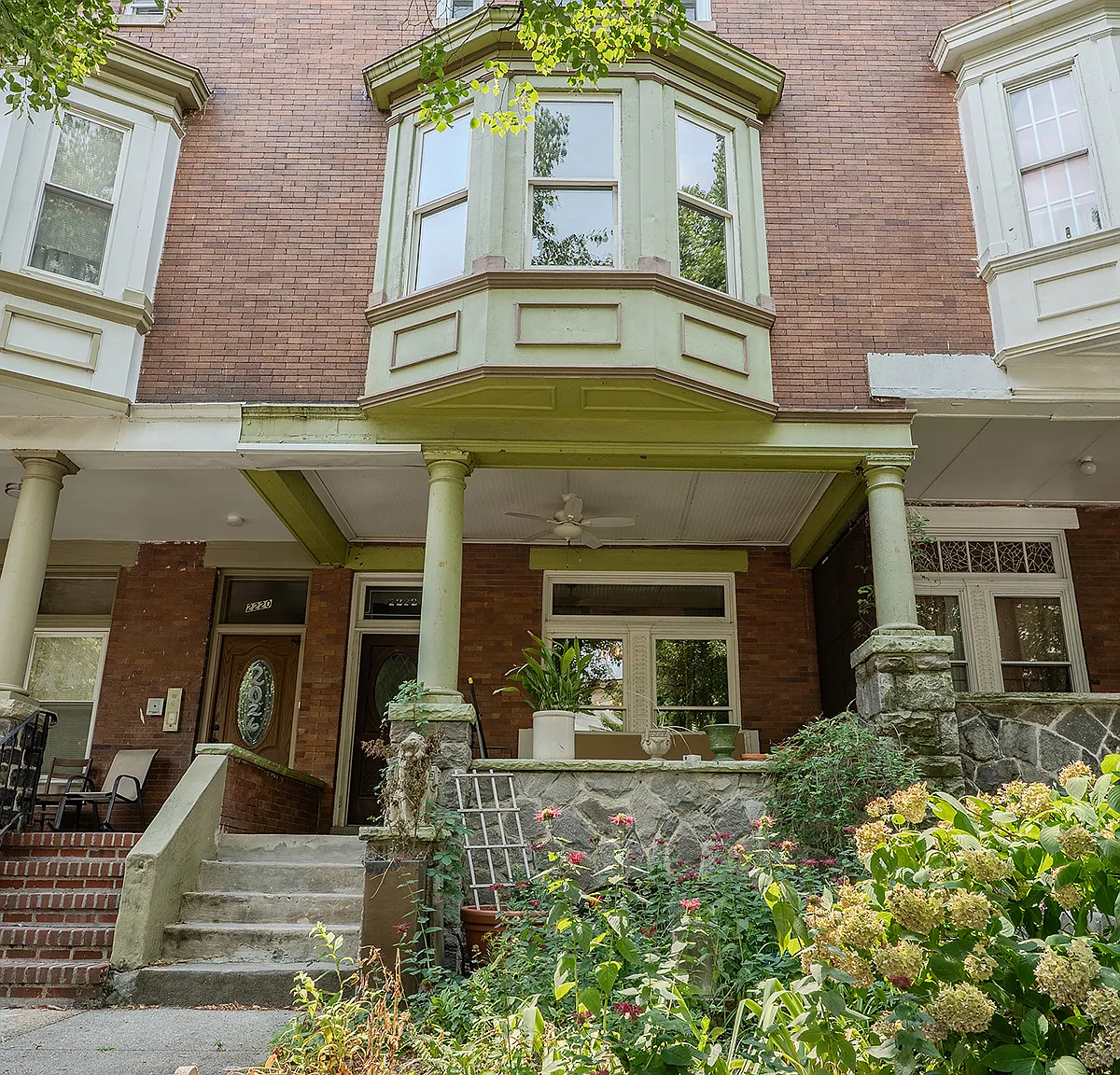 4 bed, 3110 sqft, $2,800 — Photo 1