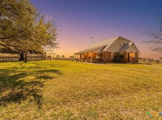 2110 Immenhauser Rd, Yoakum, TX 77995