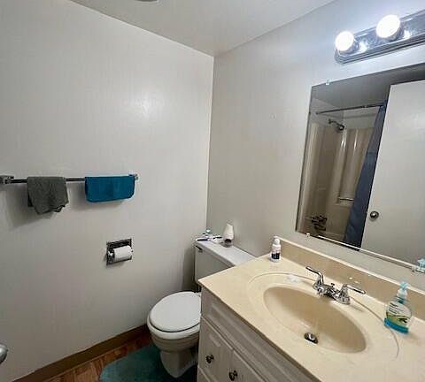 5th image of 462 Racine Drive Unit A303