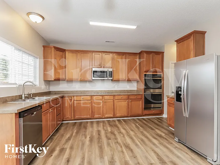 3740 Cottesmore Dr — Photo 10