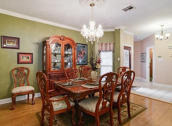 3rd image of 3829 Lake Arrowhead Dr