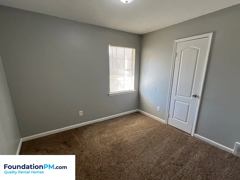 4100 Maumee St — Photo 3