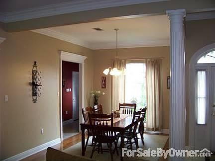 4th image of 1435 Basswood Dr