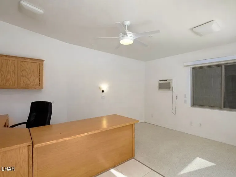 3rd Room / Office