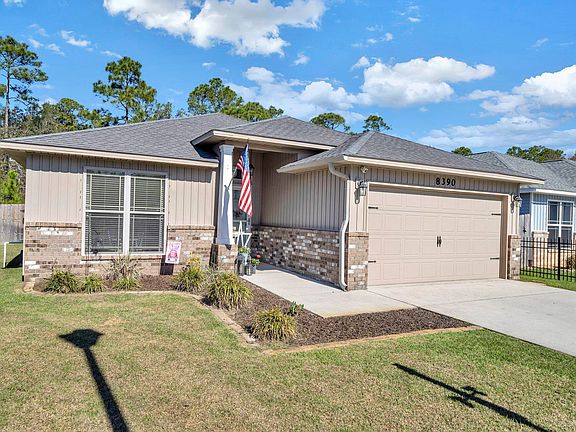 3rd image of 8390 Island Dr