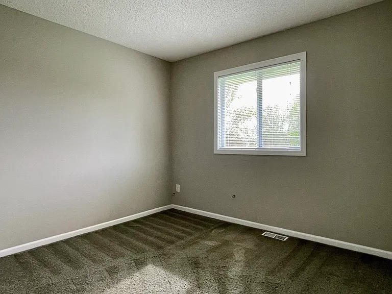 14825 Charlston Ave W #14825 — Photo 7