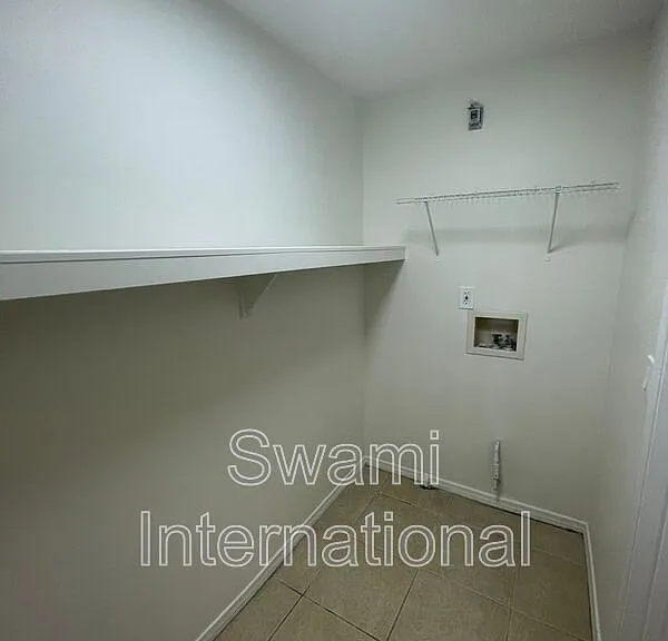 5010 S Figueroa St — Photo 28