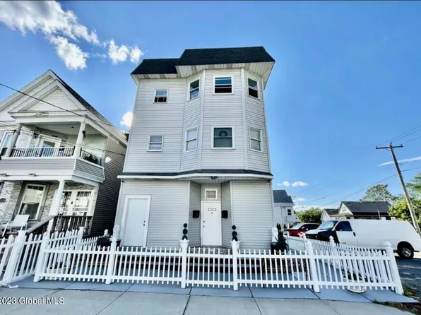 1633 Carrie Street, Schenectady, NY 12308