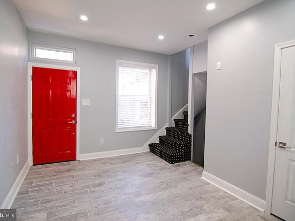 3rd image of 1021 N Orkney St