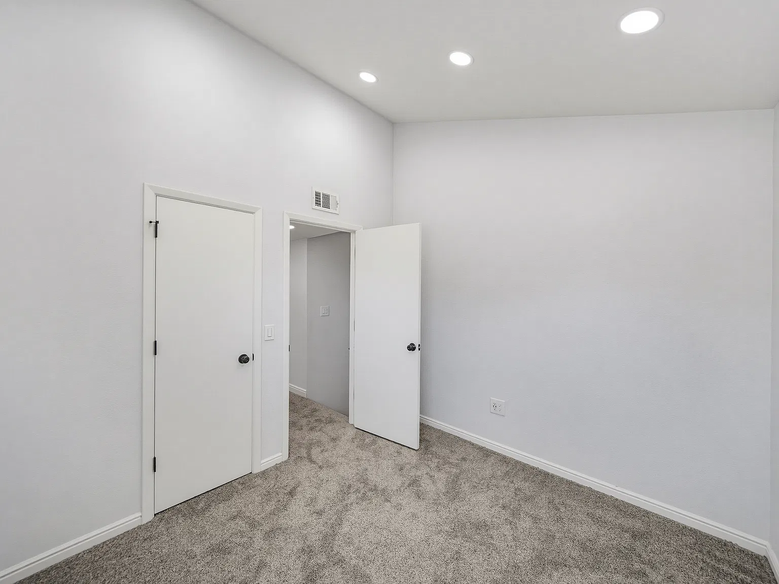 1405 Presto — Photo 3
